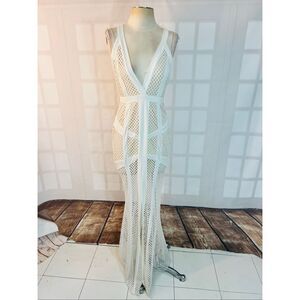 Fashion Nova White Mesh Deep V-Neck Sleeveless Mermaid Bodycon Maxi Dress Large